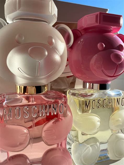 sephora moschino perfume.